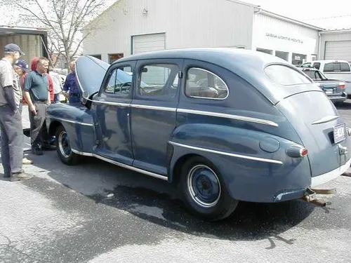 1948 Ford Sedan