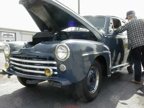 1948 Ford Sedan