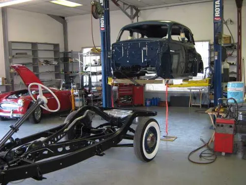 1948 Ford Sedan