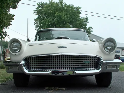 1957 Ford Thunderbird