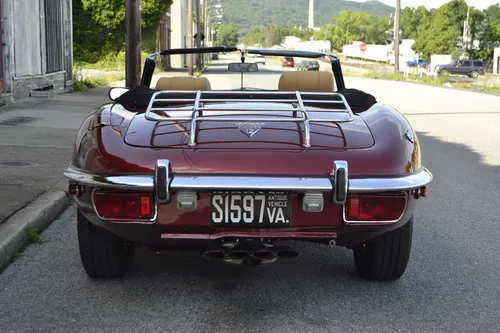 1974 Jaguar XKE V12