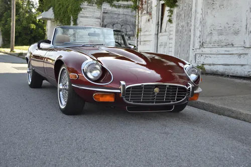 1974 Jaguar XKE V12