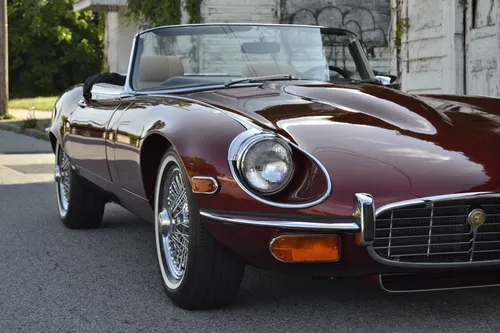 1974 Jaguar XKE V12