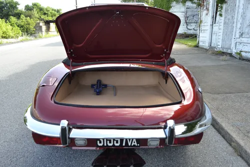 1974 Jaguar XKE V12