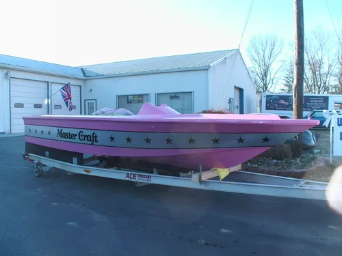 1981 MasterCraft Stars and Stripes