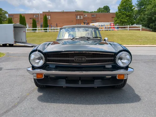 Triumph TR6