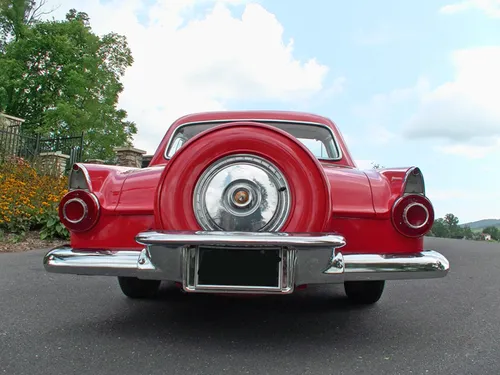 1956 Ford Thunderbird