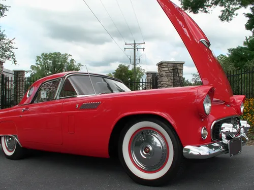 1956 Ford Thunderbird