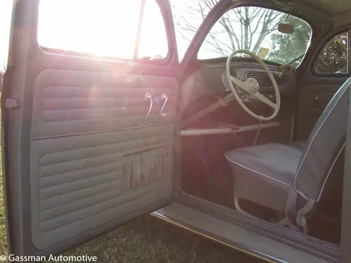 1956 VW Oval Window Bug