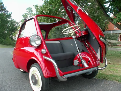 1958 BMW Isetta 300 Deluxe