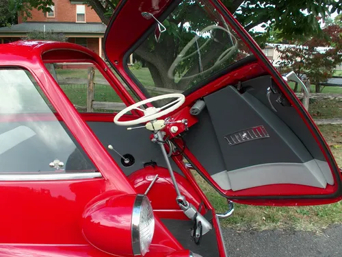 1958 BMW Isetta 300 Deluxe