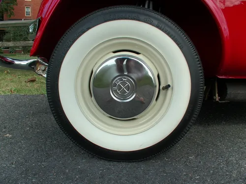 1958 BMW Isetta 300 Deluxe