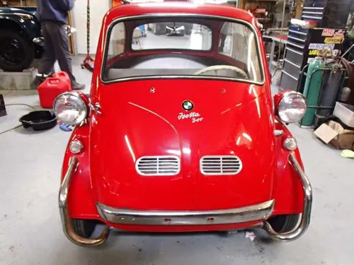 1958 BMW Isetta 300 Deluxe