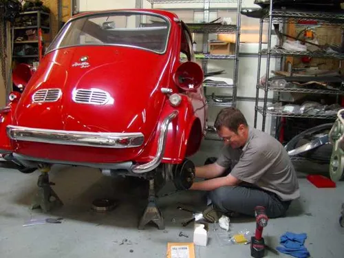 1958 BMW Isetta 300 Deluxe