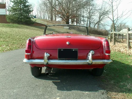 1965 MGB