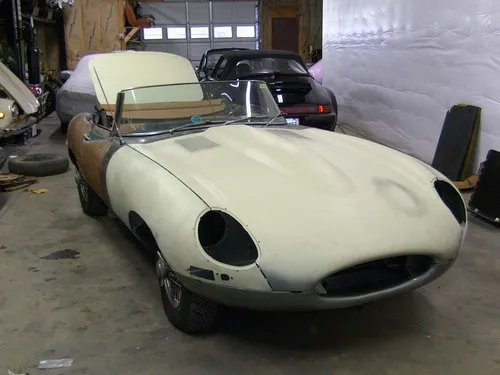 1966 Jaguar XKE