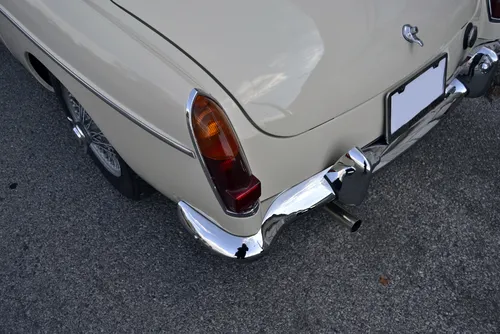 1966 MGB