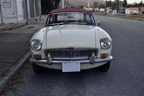 1966 MGB