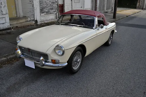 1966 MGB