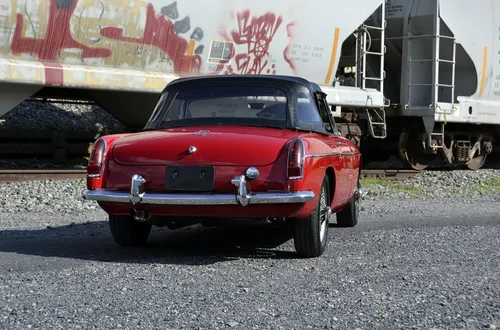 1966 MGB