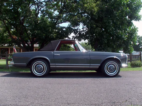 1967 Mercedes 230SL