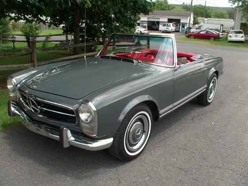 1967 Mercedes 230SL