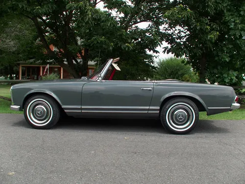 1967 Mercedes 230SL