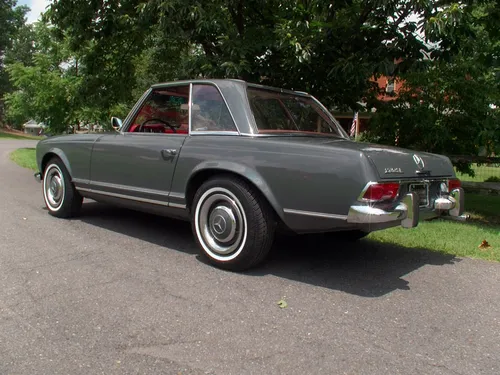 1967 Mercedes 230SL