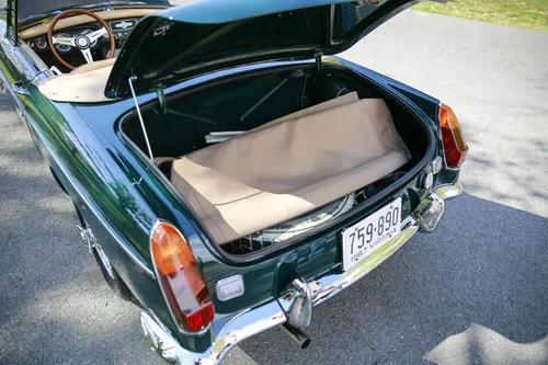 1967 MGB