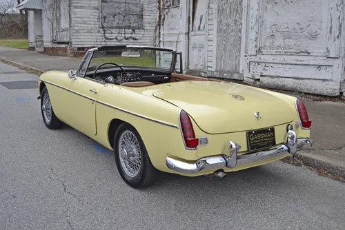 1967 MGB