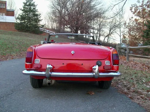 1970 MGB RHD