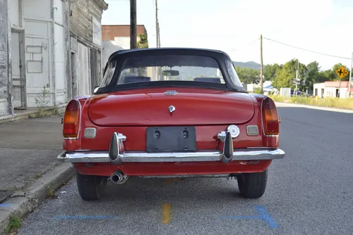 1972 MGB