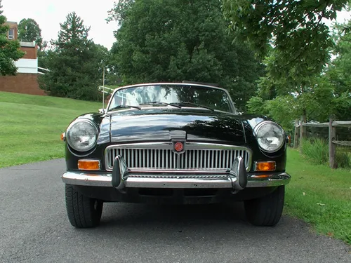 1973 Chrome Bumper MGB Black