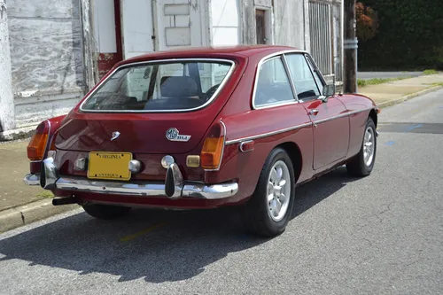 1974 MGB GT