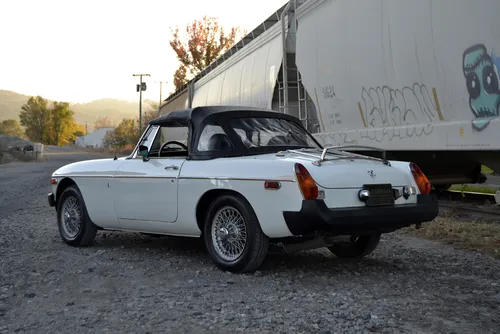 1976 MGB