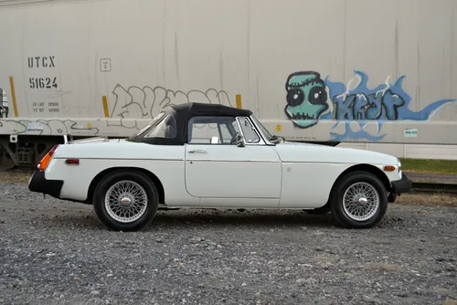 1976 MGB