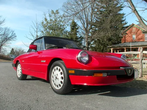 1989 Alfa Romeo Spider Quadrifoglio