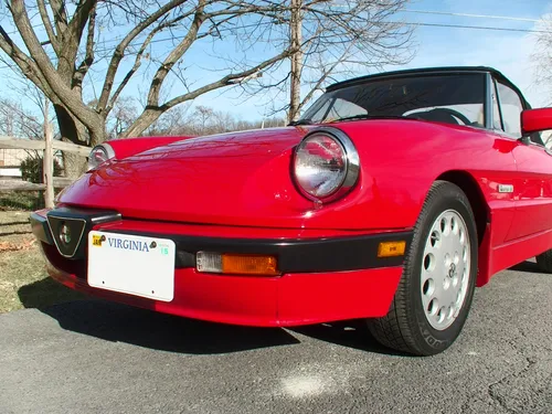 1989 Alfa Romeo Spider Quadrifoglio