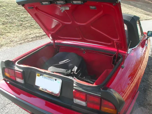 1989 Alfa Romeo Spider Quadrifoglio