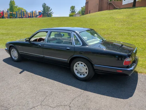 1998 Jaguar Vanden Plas