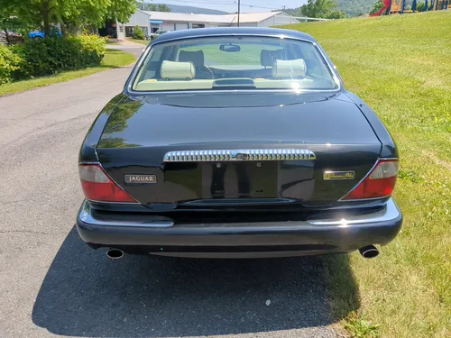 1998 Jaguar Vanden Plas