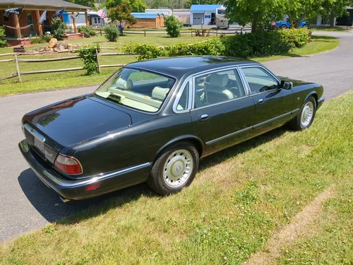 1998 Jaguar Vanden Plas