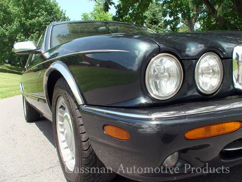 1998 Jaguar XJ8 Vanden Plas