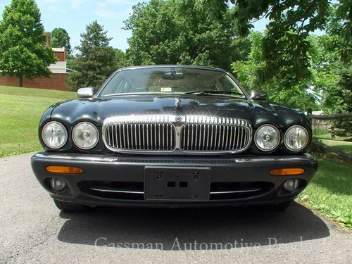 1998 Jaguar XJ8 Vanden Plas