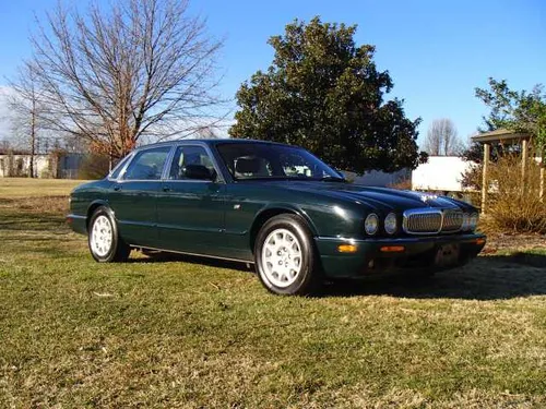 1999 Jaguar XJ8